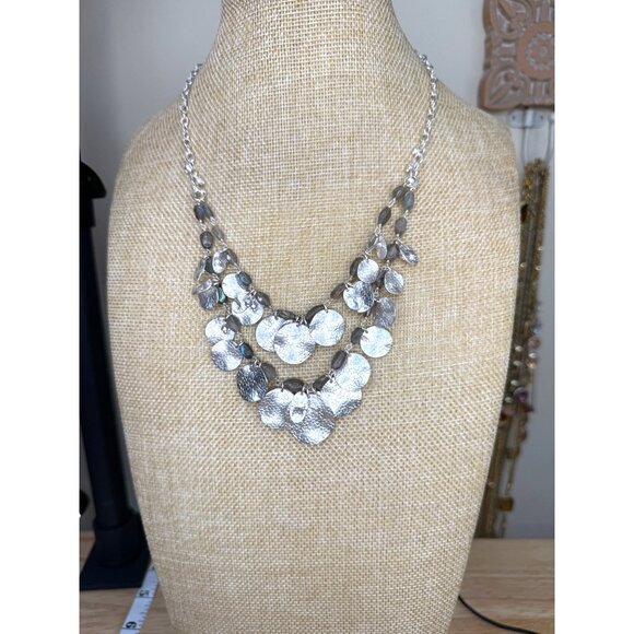 Stella & Dot Calypso Coin Statement Necklace With Hammered Silver Discs & Adjust - Picture 2 of 11